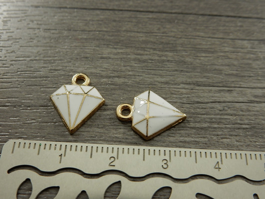 Timanttiriipus, 15x12mm, valkoinen, 1kpl