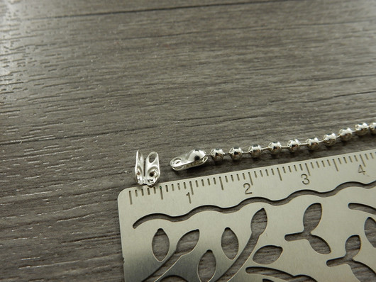 Palloketjun pääte, 2.4mm, kirkashopea, 20kpl