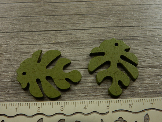 Puuriipus lehti, 30x23mm, maastonvihreä, 1kpl