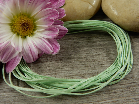 Vahattu nauha, 0.8mm, vaaleanvihreä, 1m