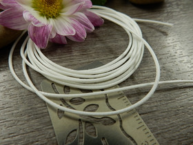 Vahattu nyöri, 0.8mm, valkoinen, 1m