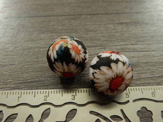 Silikonihelmi kukat, 15mm, kuvio, 1kpl