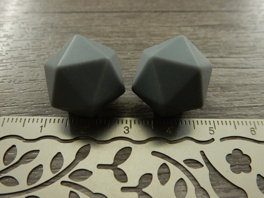 Silikonihelmi hexagon, 17mm, harmaa, 1kpl