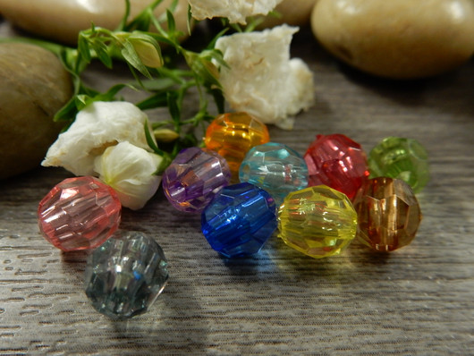 Akryylihelmi fasetoitu, 8mm, mix setti, 20kpl