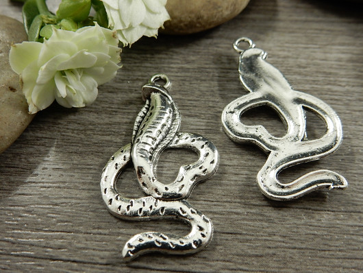 Käärmeriipus, 34x20mm, kromi, 1kpl