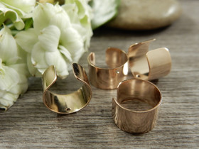 Rustokorvakoru/ ear cuff, 10x9mm, ruusukulta/rst, 1pari