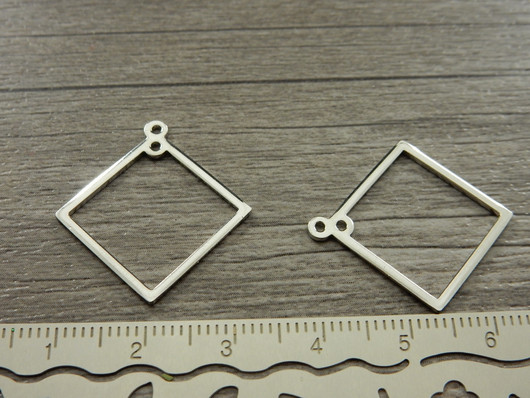 Neliöriipus/ linkki, 26x24mm, kromi, 1kpl