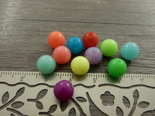 Akryylihelmi karkki, 8mm, mix setti, 20kpl