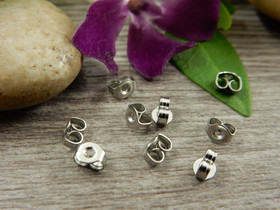 Korvakorun tausta, 4x3mm, rst, 10kpl