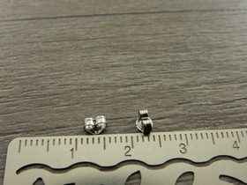 Korvakorun tausta, 4x3mm, rst, 10kpl