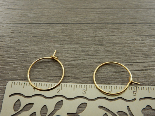 Korvakorurengas, 15x0.7mm, 18K/vaaleakulta/rst, 1pari