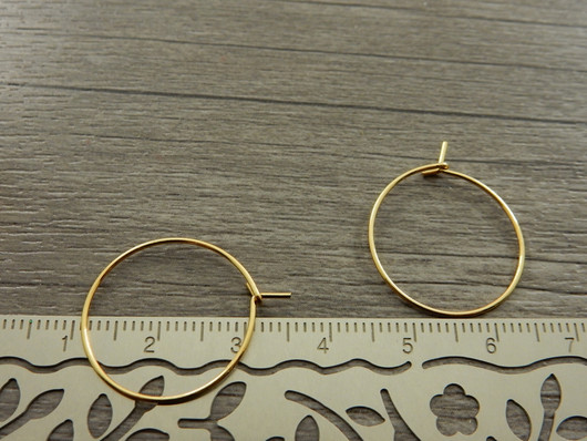 Korvakorurengas, 20x0.7mm, 18K/vaaleakulta/rst, 1pari