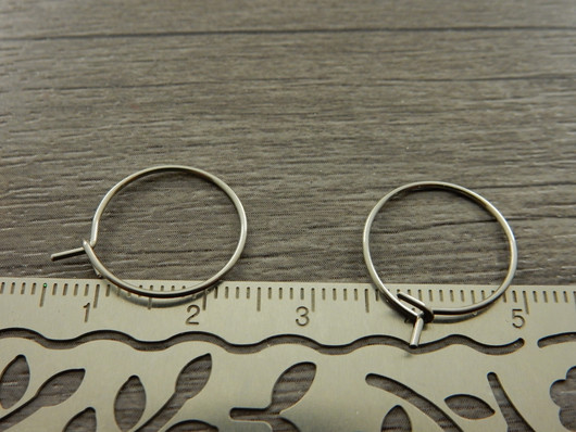 Korvakorurengas, 15x0.7mm, rst, 1pari