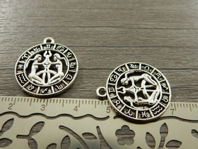 Horoskooppiriipus kaksonen, 24x21mm, kromi, 1kpl