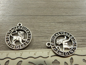 Horoskooppiriipus leijona, 24x21mm, kromi, 1kpl