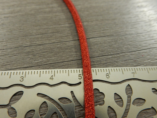 Tekomokka nauha glitter, 2.7x1.4mm, punainen, 1m