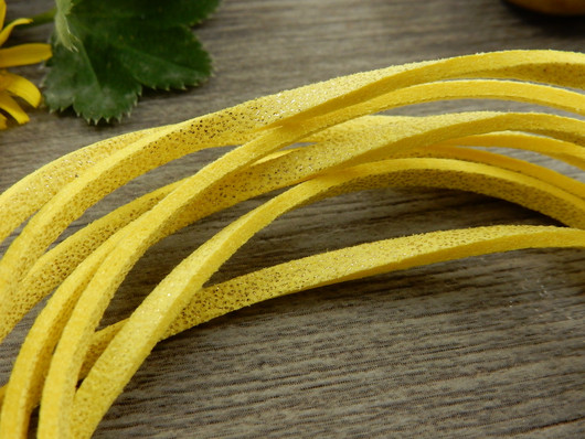 Tekomokka nauha glitter, 2.7x1.4mm, keltainen, 1m