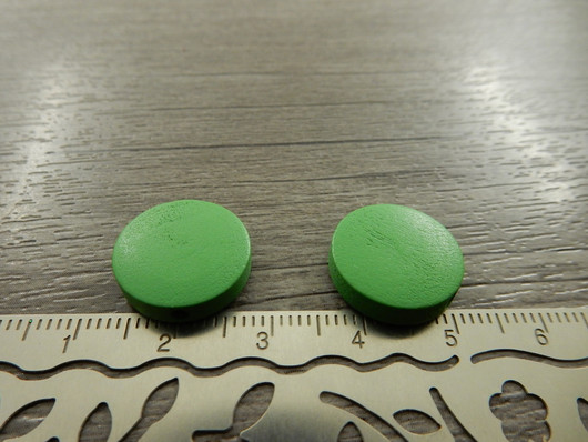 Puuhelmi, 15mm, vihreä, 1kpl