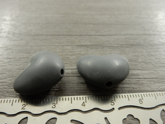 Silikonihelmi sydän, 17x20mm, harmaa, 1kpl