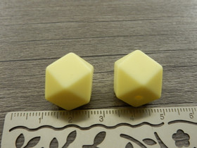 Silikonihelmi hexagon, 14mm, vaaleankeltainen, 1kpl
