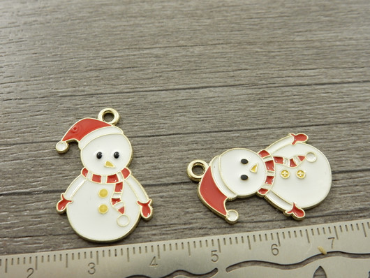 Lumiukkoriipus, 21x17mm, moniväri, 1kpl