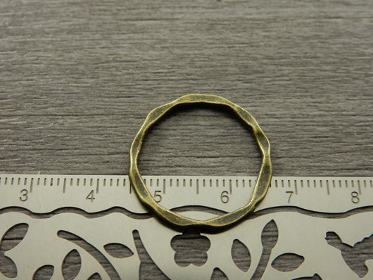 Linkki ympyrä, 22x1.7mm, umpi, pronssi, 1kpl