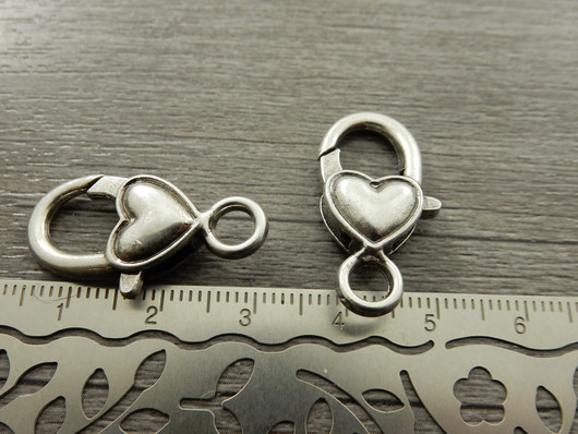 Rapulukko sydän, 26mm, kromi, 1kpl