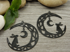 Kuupupuriipus, 34x35mm, musta, 1kpl