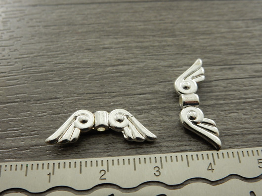 Metallihelmi/ riipus siivet, 8x21mm, kirkashopea, 10kpl