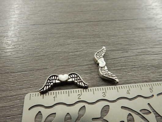 Metallihelmi/ riipus siivet, 20x7mm, kromi, 10kpl