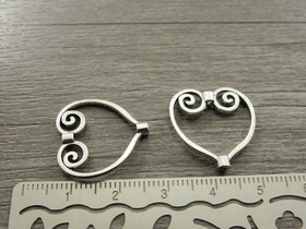 Helmikehys sydän, 21x20mm, kromi, 10kpl