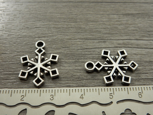 Lumihiutaleriipus, 20x15mm, kromi, 1kpl