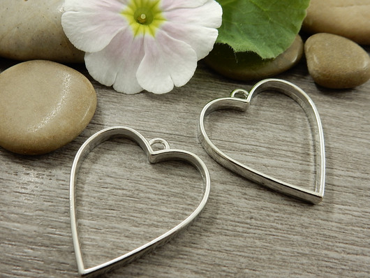 Riipus/ korukehys sydän, 34x30mm, kromi, 1kpl