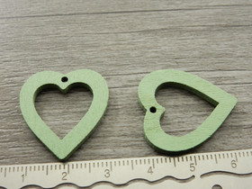 Puuriipus sydän, 25x23mm, vihreä, 1kpl
