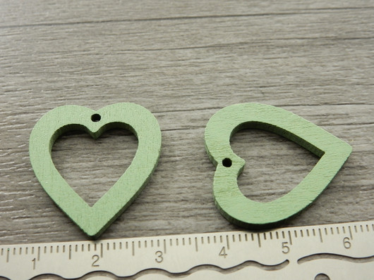 Puuriipus sydän, 25x23mm, vihreä, 1kpl