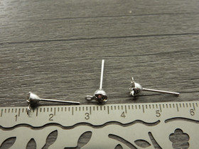 Korvakorutappi lenkillä strassi, 4x15mm, kirkashopea, 1pari