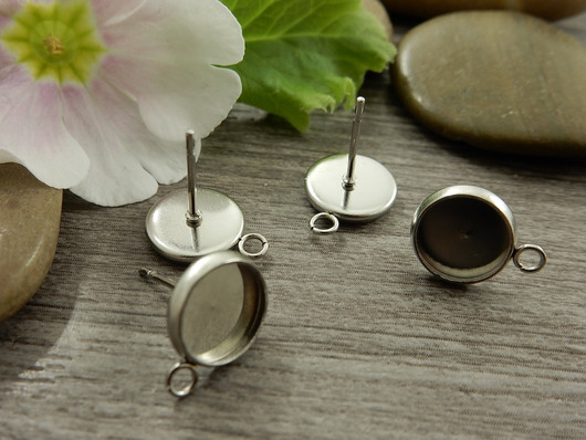 Korvakorutappi kapussille lenkillä, 8mm, rst, 1pari