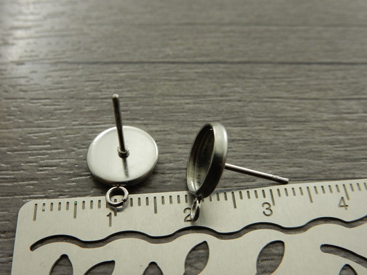 Korvakorutappi kapussille lenkillä, 8mm, rst, 1pari