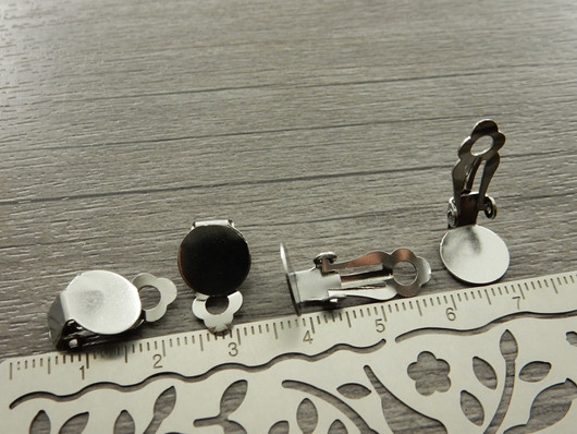 Korvakoruklipsi, 10mm, rst, 1pari