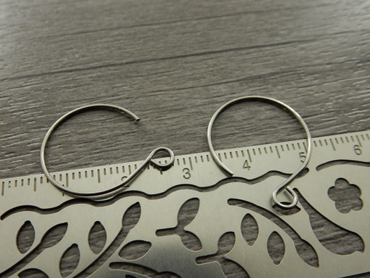 Korvakorukoukku pyöreä, 22x18mm, rst, 10paria