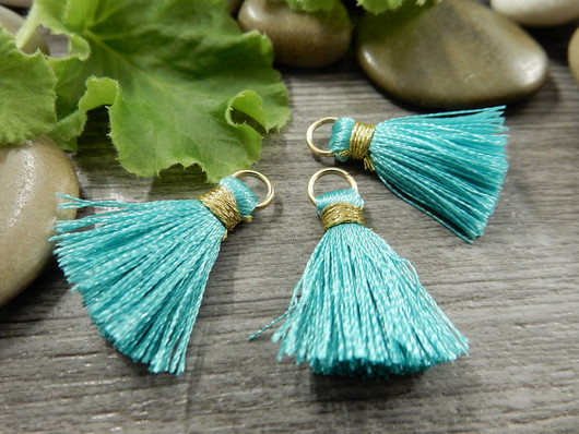 Tasseliriipus, 25mm, minttu, 1kpl