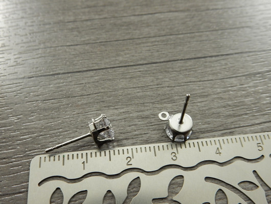 Korvakorutappi lenkillä strassi, 7x16mm, kromi, 1pari