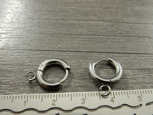 Korvakorurengas lenkillä huggie, 16x13.5x2.5mm, rst, 1pari