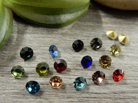 Strassit lasi, 4mm, mixsetti, 50kpl