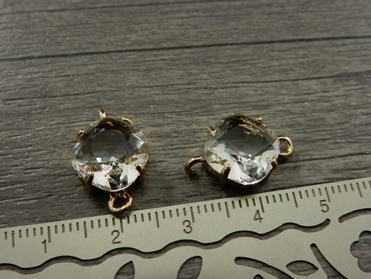 Strassiriipus/ linkki, 17x11mm, vaalekulta, 1kpl