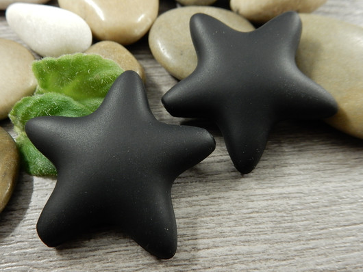 Silikonihelmi tähti, 35x38mm, musta, 1kpl