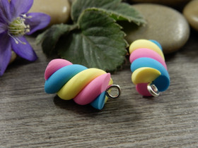 Vaahtokarkkiriipus, n.21x10mm, moniväri, 1kpl