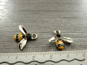 Ampiainenriipus, 15x17mm, moniväri, 1kpl