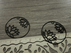 Kukkariipus lotus/linkki, 27mm, musta, 1kpl