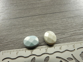 Akryylihelmi ovaali, 11x9x6mm, mixsetti, 20kpl